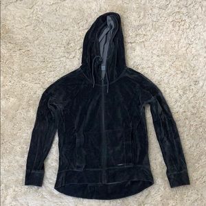 Athletes velvet zip up